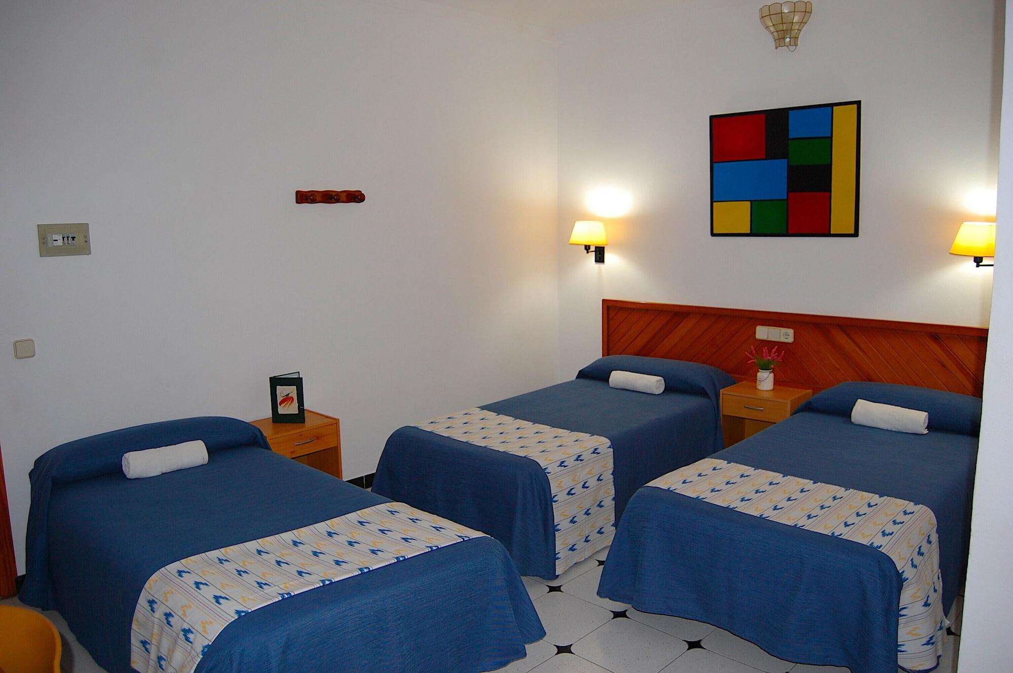Hostal Ca'N Tiu Alaró Esterno foto