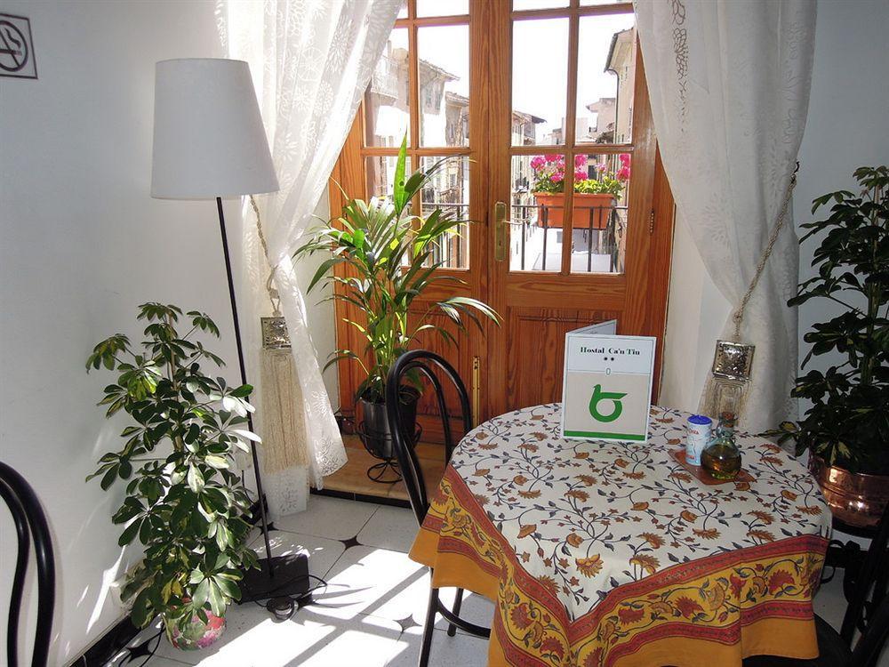 Hostal Ca'N Tiu Alaró Esterno foto